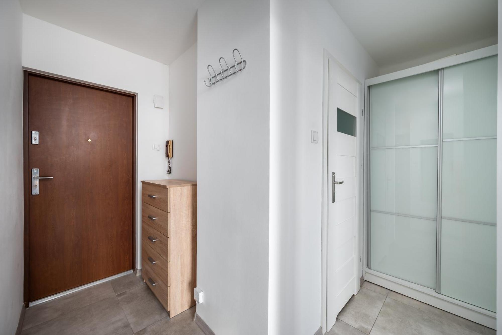 Grzybowska Blue City Centre Apartment Varşovia Exterior foto
