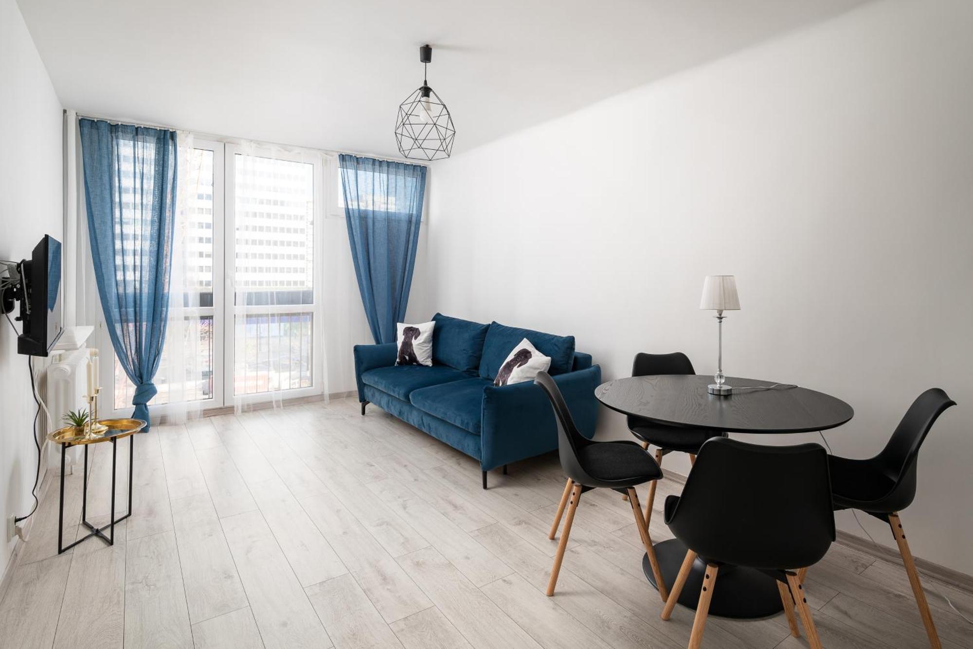 Grzybowska Blue City Centre Apartment Varşovia Exterior foto